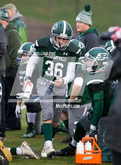Thumbnail 2 in Glens Falls vs. Pleasantville (NYSPHSAA Class B Semifinal) photogallery.