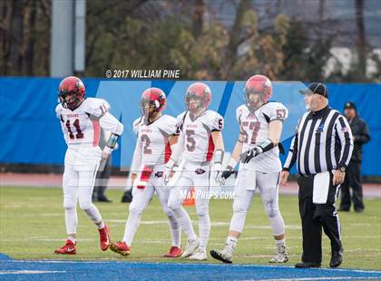 Thumbnail 1 in Glens Falls vs. Pleasantville (NYSPHSAA Class B Semifinal) photogallery.