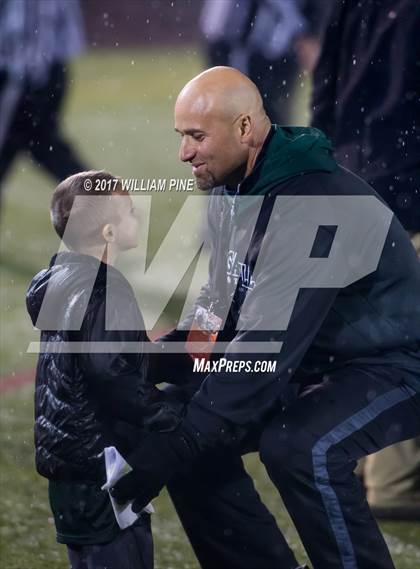 Thumbnail 3 in Glens Falls vs. Pleasantville (NYSPHSAA Class B Semifinal) photogallery.