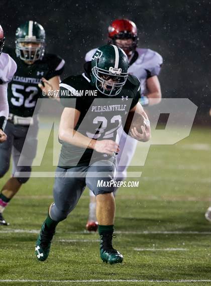 Thumbnail 3 in Glens Falls vs. Pleasantville (NYSPHSAA Class B Semifinal) photogallery.