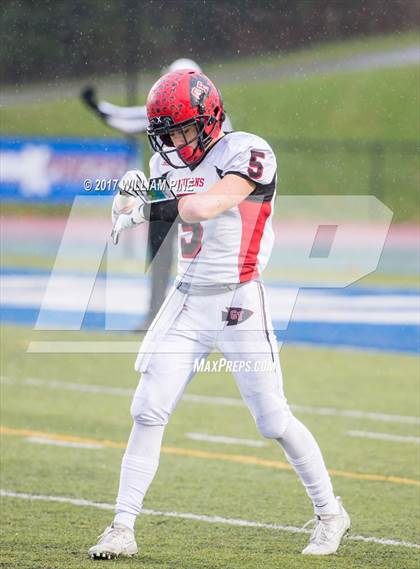 Thumbnail 2 in Glens Falls vs. Pleasantville (NYSPHSAA Class B Semifinal) photogallery.