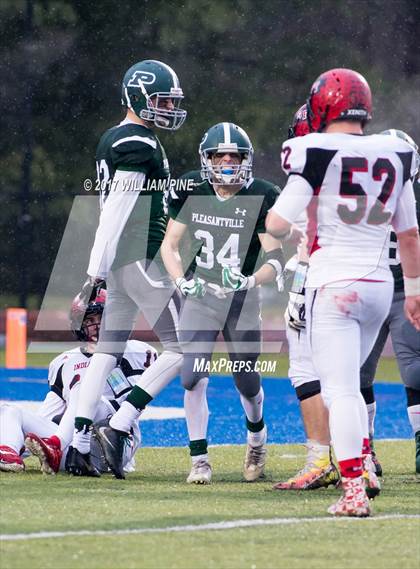 Thumbnail 2 in Glens Falls vs. Pleasantville (NYSPHSAA Class B Semifinal) photogallery.