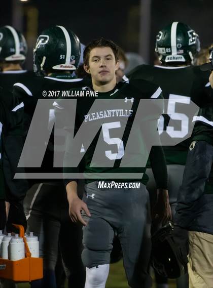 Thumbnail 2 in Glens Falls vs. Pleasantville (NYSPHSAA Class B Semifinal) photogallery.