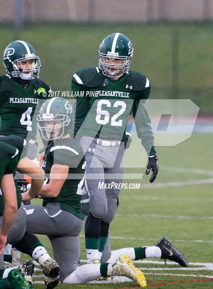 Thumbnail 3 in Glens Falls vs. Pleasantville (NYSPHSAA Class B Semifinal) photogallery.