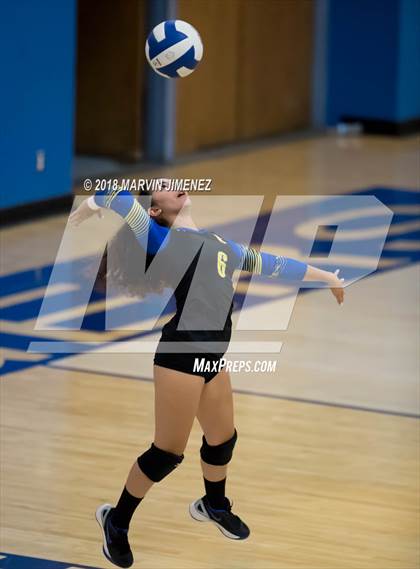 Thumbnail 1 in Oaks Christian @ Agoura photogallery.