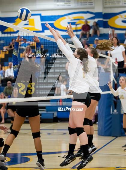 Thumbnail 1 in Oaks Christian @ Agoura photogallery.