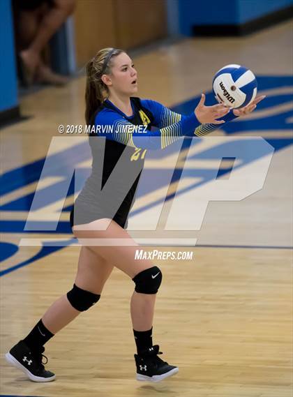 Thumbnail 1 in Oaks Christian @ Agoura photogallery.