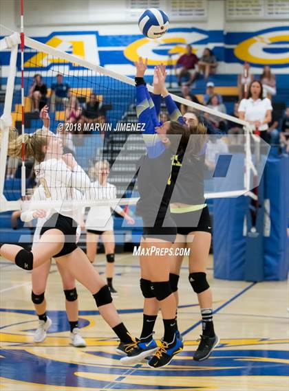 Thumbnail 1 in Oaks Christian @ Agoura photogallery.