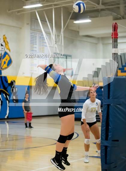 Thumbnail 2 in Oaks Christian @ Agoura photogallery.