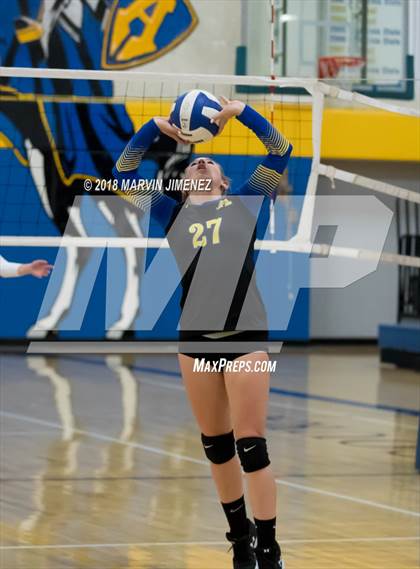 Thumbnail 3 in Oaks Christian @ Agoura photogallery.