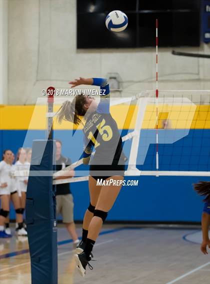 Thumbnail 2 in Oaks Christian @ Agoura photogallery.