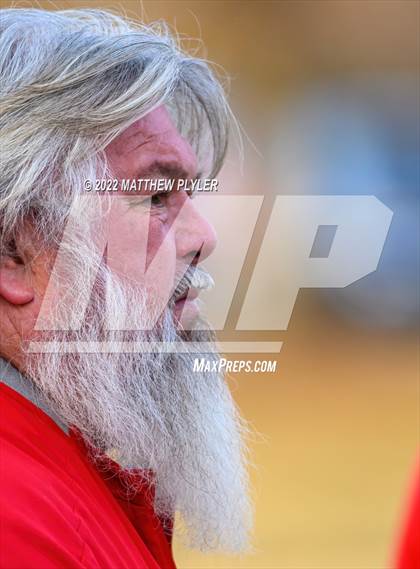 Thumbnail 3 in Hickory vs. Jacksonville (NCHSAA 3A Final) (1 of 2 - the Game) photogallery.
