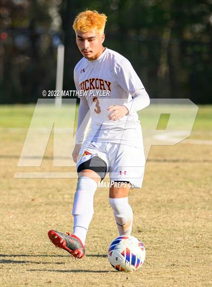 Thumbnail 2 in Hickory vs. Jacksonville (NCHSAA 3A Final) (1 of 2 - the Game) photogallery.