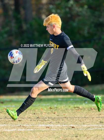 Thumbnail 3 in Hickory vs. Jacksonville (NCHSAA 3A Final) (1 of 2 - the Game) photogallery.