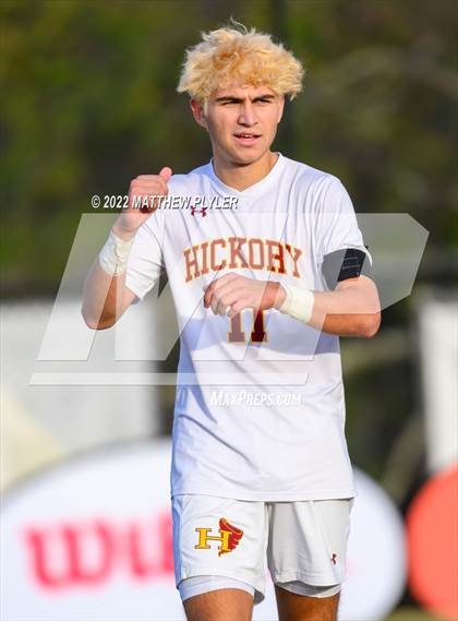 Thumbnail 2 in Hickory vs. Jacksonville (NCHSAA 3A Final) (1 of 2 - the Game) photogallery.