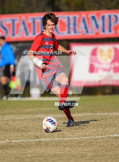Thumbnail 3 in Hickory vs. Jacksonville (NCHSAA 3A Final) (1 of 2 - the Game) photogallery.