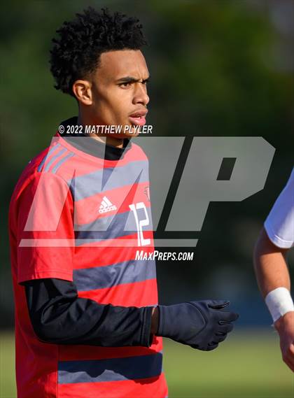 Thumbnail 2 in Hickory vs. Jacksonville (NCHSAA 3A Final) (1 of 2 - the Game) photogallery.