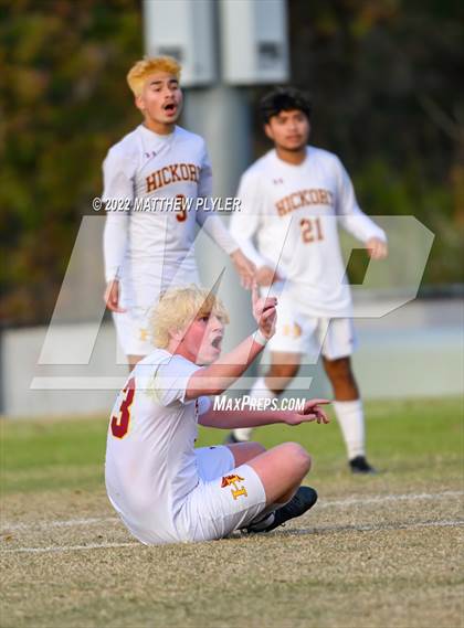 Thumbnail 3 in Hickory vs. Jacksonville (NCHSAA 3A Final) (1 of 2 - the Game) photogallery.