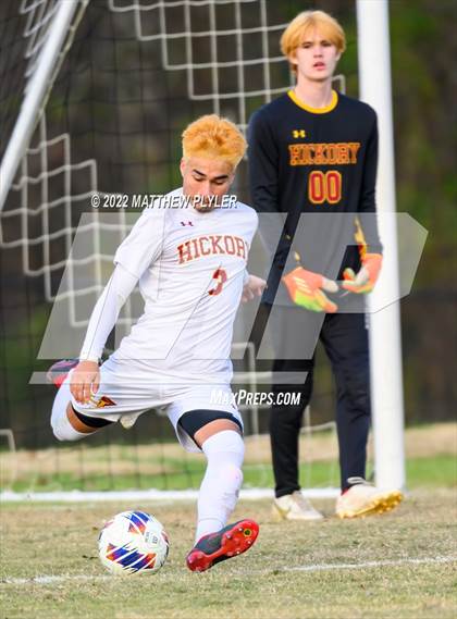 Thumbnail 2 in Hickory vs. Jacksonville (NCHSAA 3A Final) (1 of 2 - the Game) photogallery.