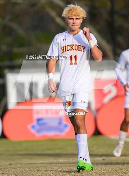 Thumbnail 1 in Hickory vs. Jacksonville (NCHSAA 3A Final) (1 of 2 - the Game) photogallery.