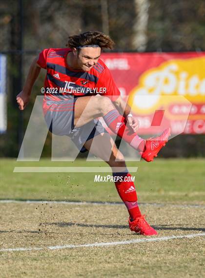 Thumbnail 3 in Hickory vs. Jacksonville (NCHSAA 3A Final) (1 of 2 - the Game) photogallery.