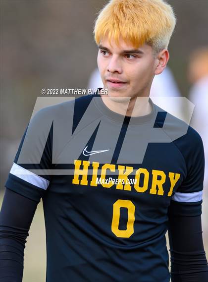 Thumbnail 3 in Hickory vs. Jacksonville (NCHSAA 3A Final) (1 of 2 - the Game) photogallery.