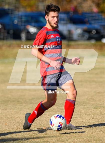 Thumbnail 3 in Hickory vs. Jacksonville (NCHSAA 3A Final) (1 of 2 - the Game) photogallery.