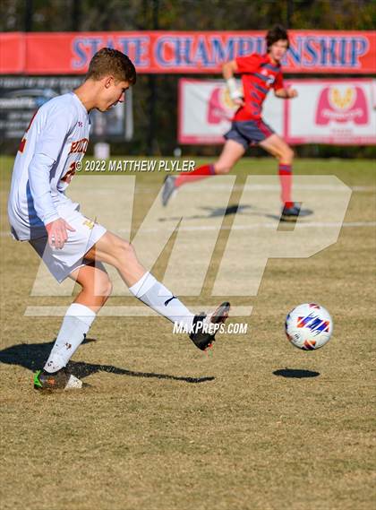 Thumbnail 3 in Hickory vs. Jacksonville (NCHSAA 3A Final) (1 of 2 - the Game) photogallery.