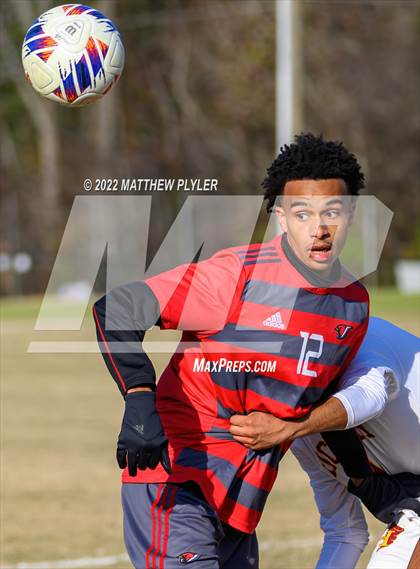 Thumbnail 3 in Hickory vs. Jacksonville (NCHSAA 3A Final) (1 of 2 - the Game) photogallery.