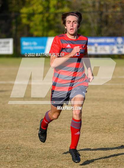 Thumbnail 2 in Hickory vs. Jacksonville (NCHSAA 3A Final) (1 of 2 - the Game) photogallery.