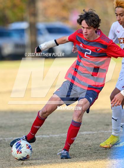 Thumbnail 1 in Hickory vs. Jacksonville (NCHSAA 3A Final) (1 of 2 - the Game) photogallery.