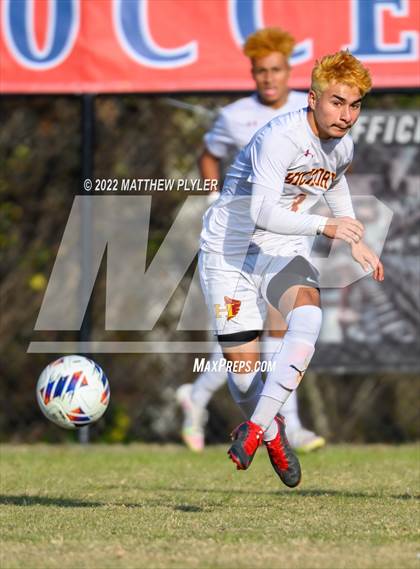 Thumbnail 1 in Hickory vs. Jacksonville (NCHSAA 3A Final) (1 of 2 - the Game) photogallery.
