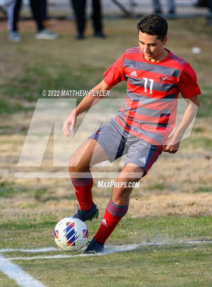 Thumbnail 3 in Hickory vs. Jacksonville (NCHSAA 3A Final) (1 of 2 - the Game) photogallery.