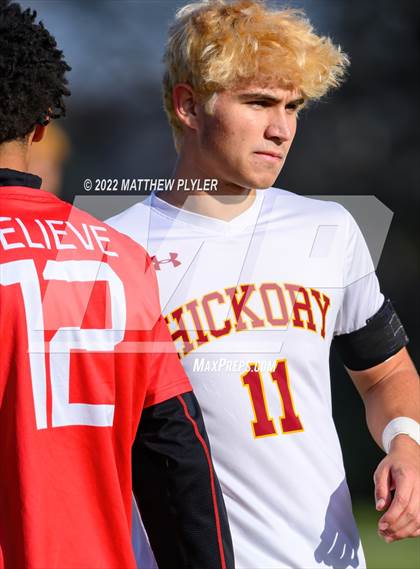 Thumbnail 3 in Hickory vs. Jacksonville (NCHSAA 3A Final) (1 of 2 - the Game) photogallery.