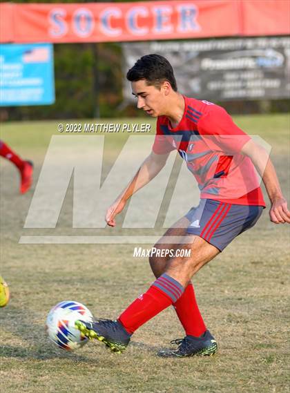 Thumbnail 3 in Hickory vs. Jacksonville (NCHSAA 3A Final) (1 of 2 - the Game) photogallery.
