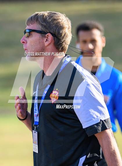 Thumbnail 3 in Hickory vs. Jacksonville (NCHSAA 3A Final) (1 of 2 - the Game) photogallery.