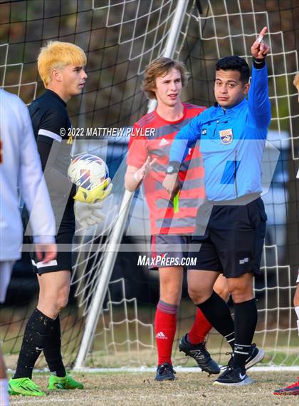 Thumbnail 3 in Hickory vs. Jacksonville (NCHSAA 3A Final) (1 of 2 - the Game) photogallery.