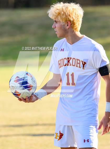 Thumbnail 1 in Hickory vs. Jacksonville (NCHSAA 3A Final) (1 of 2 - the Game) photogallery.