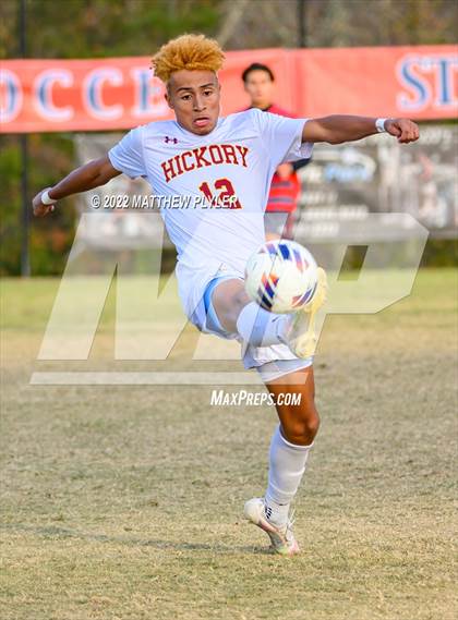 Thumbnail 3 in Hickory vs. Jacksonville (NCHSAA 3A Final) (1 of 2 - the Game) photogallery.