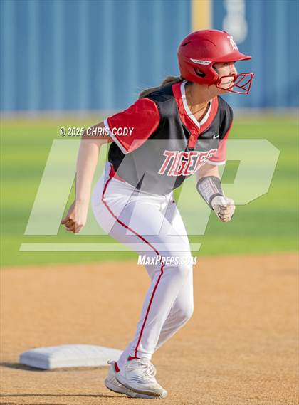 Thumbnail 2 in Katy @ Barbers Hill photogallery.