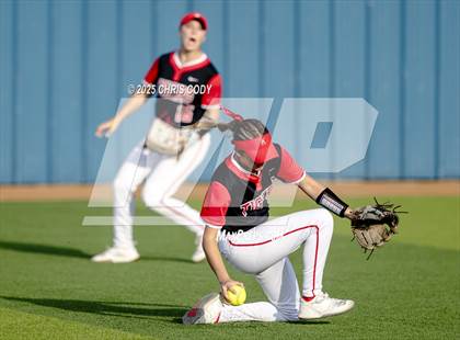 Thumbnail 1 in Katy @ Barbers Hill photogallery.