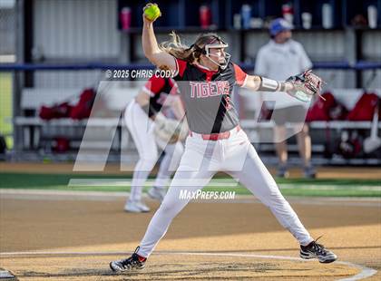 Thumbnail 2 in Katy @ Barbers Hill photogallery.