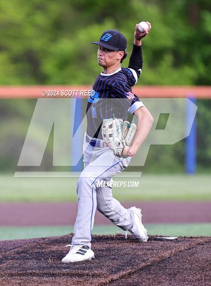 Thumbnail 3 in Hilliard Bradley @ Olentangy Orange photogallery.