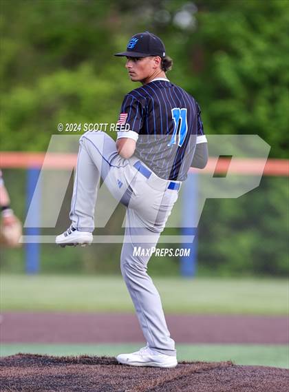 Thumbnail 1 in Hilliard Bradley @ Olentangy Orange photogallery.