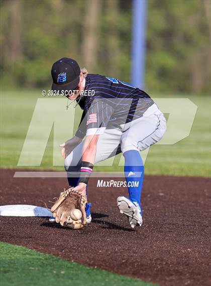 Thumbnail 2 in Hilliard Bradley @ Olentangy Orange photogallery.