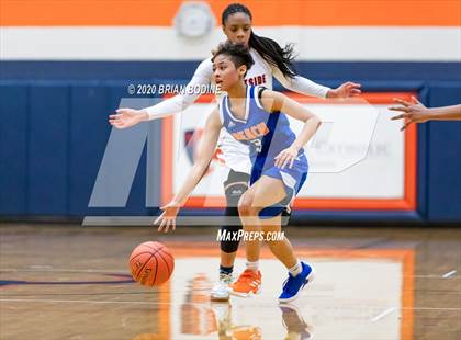 Thumbnail 2 in Rainier Beach @ Eastside Catholic photogallery.