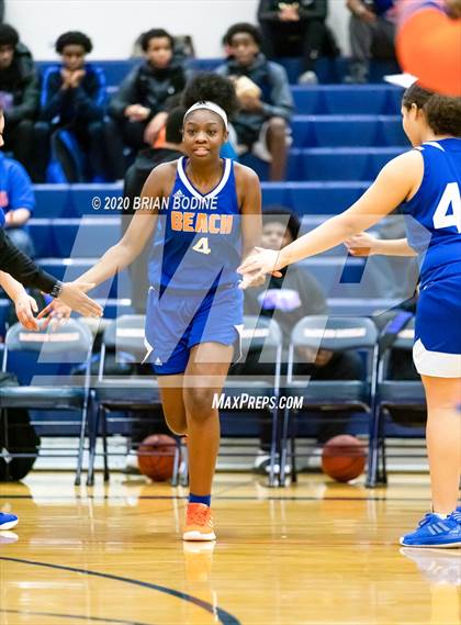 Thumbnail 1 in Rainier Beach @ Eastside Catholic photogallery.