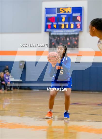 Thumbnail 3 in Rainier Beach @ Eastside Catholic photogallery.