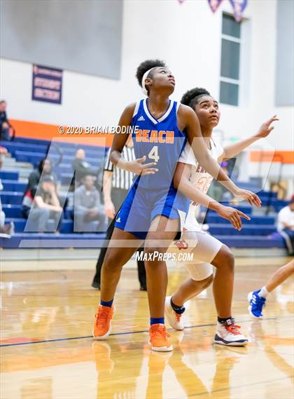 Thumbnail 3 in Rainier Beach @ Eastside Catholic photogallery.