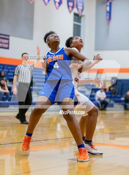 Thumbnail 2 in Rainier Beach @ Eastside Catholic photogallery.